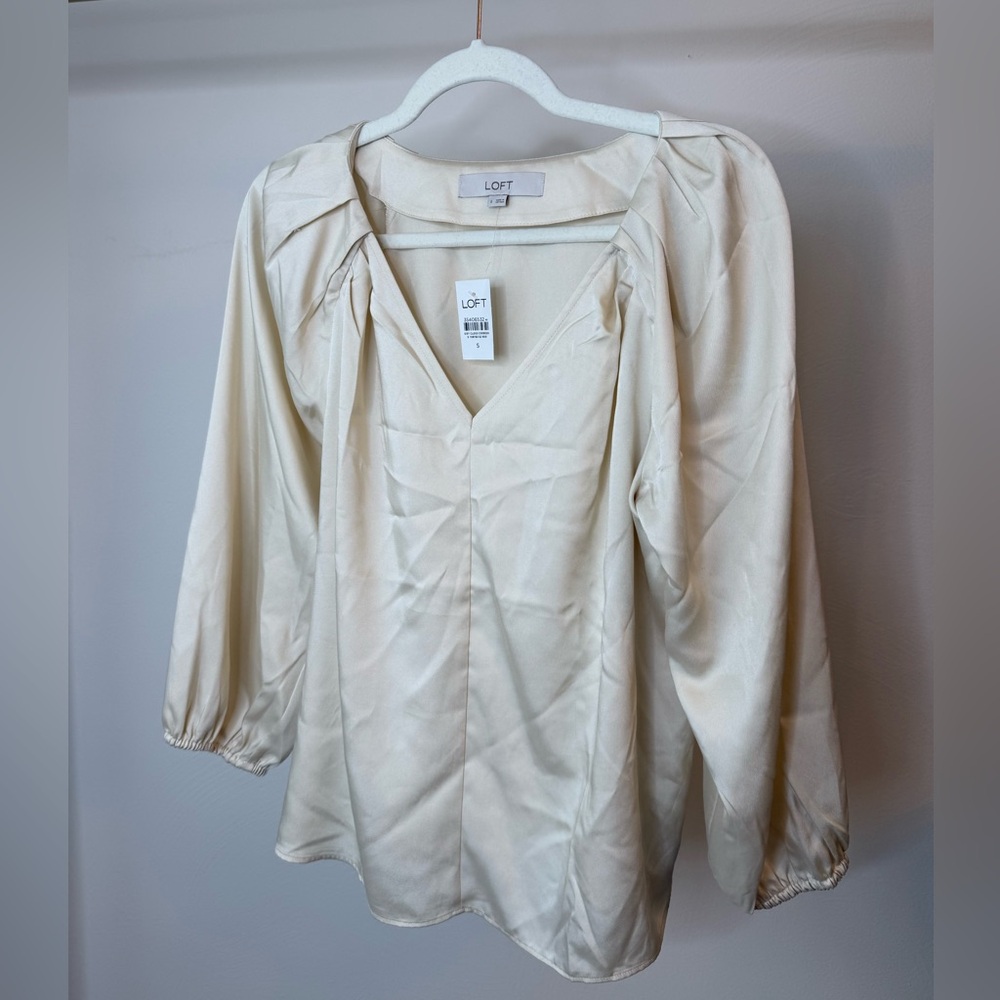 LOFT Cream V-Neck Pleated Shoulder Blouse